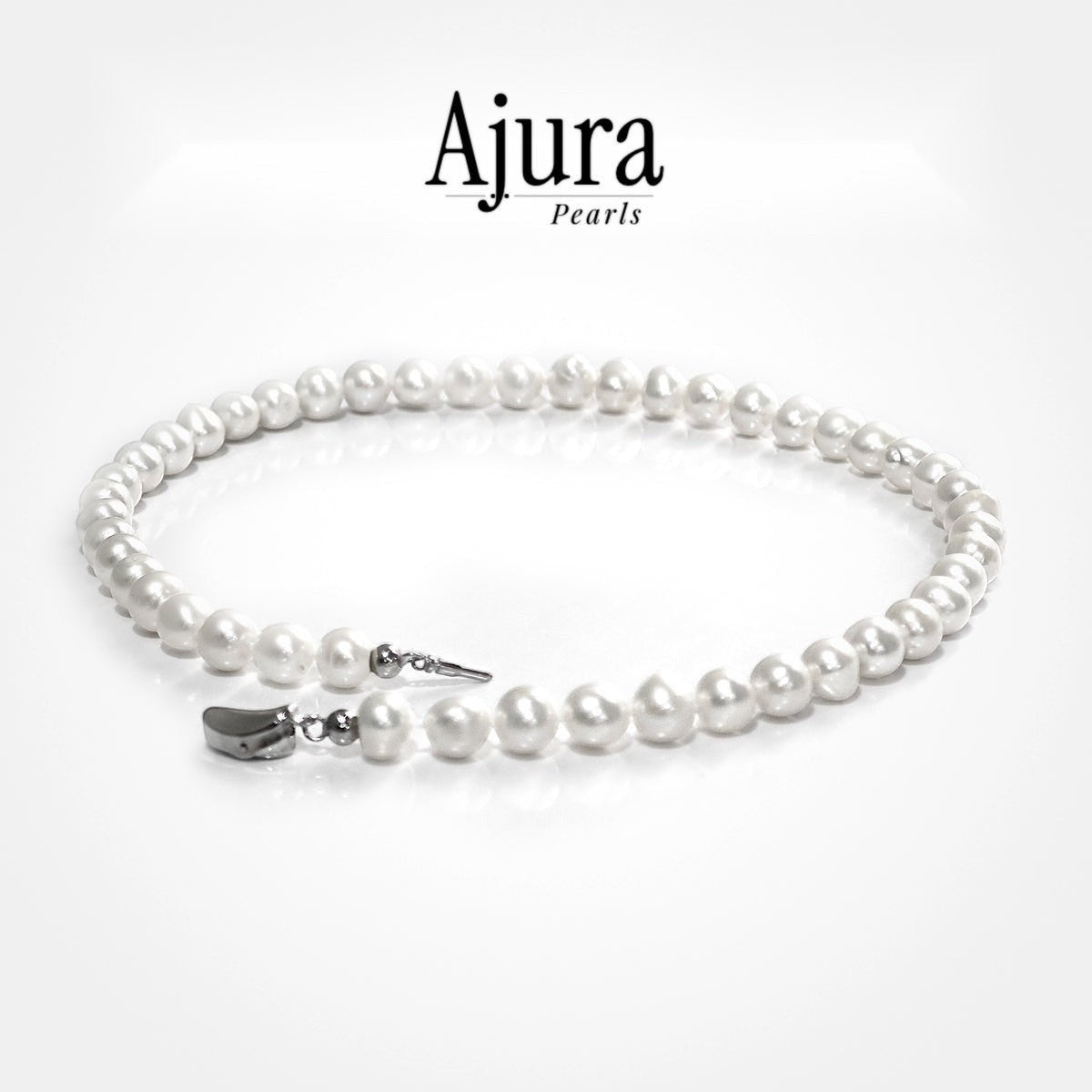 Classic 9–10mm Off Round Pearl Necklace White